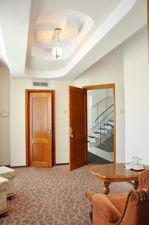 Vila Classic Galati Room photo